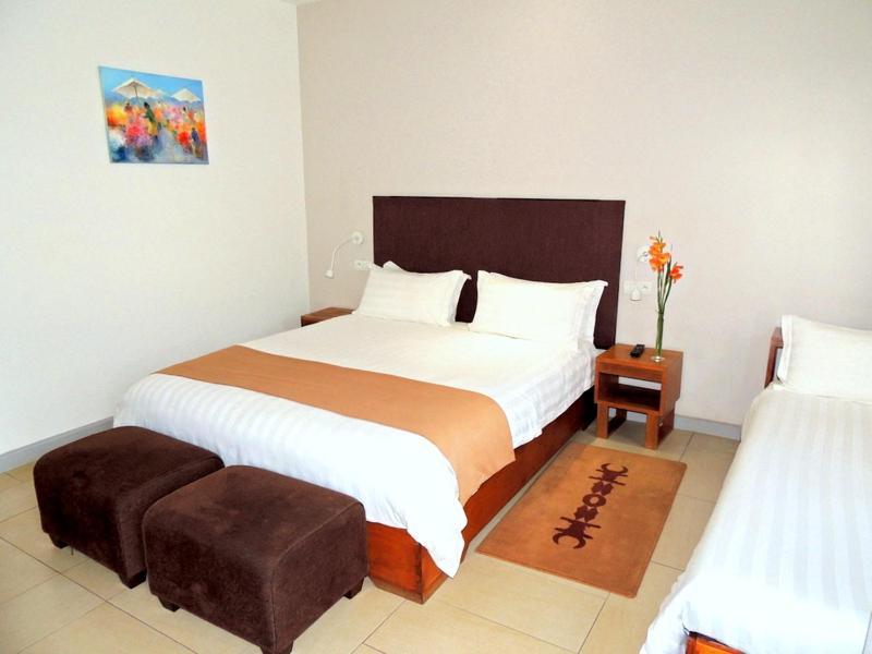 Plumeria Hotel Анцирабе Экстерьер фото
