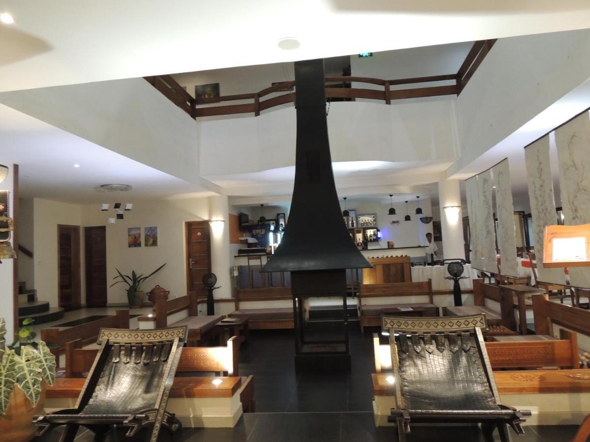 Plumeria Hotel Анцирабе Экстерьер фото