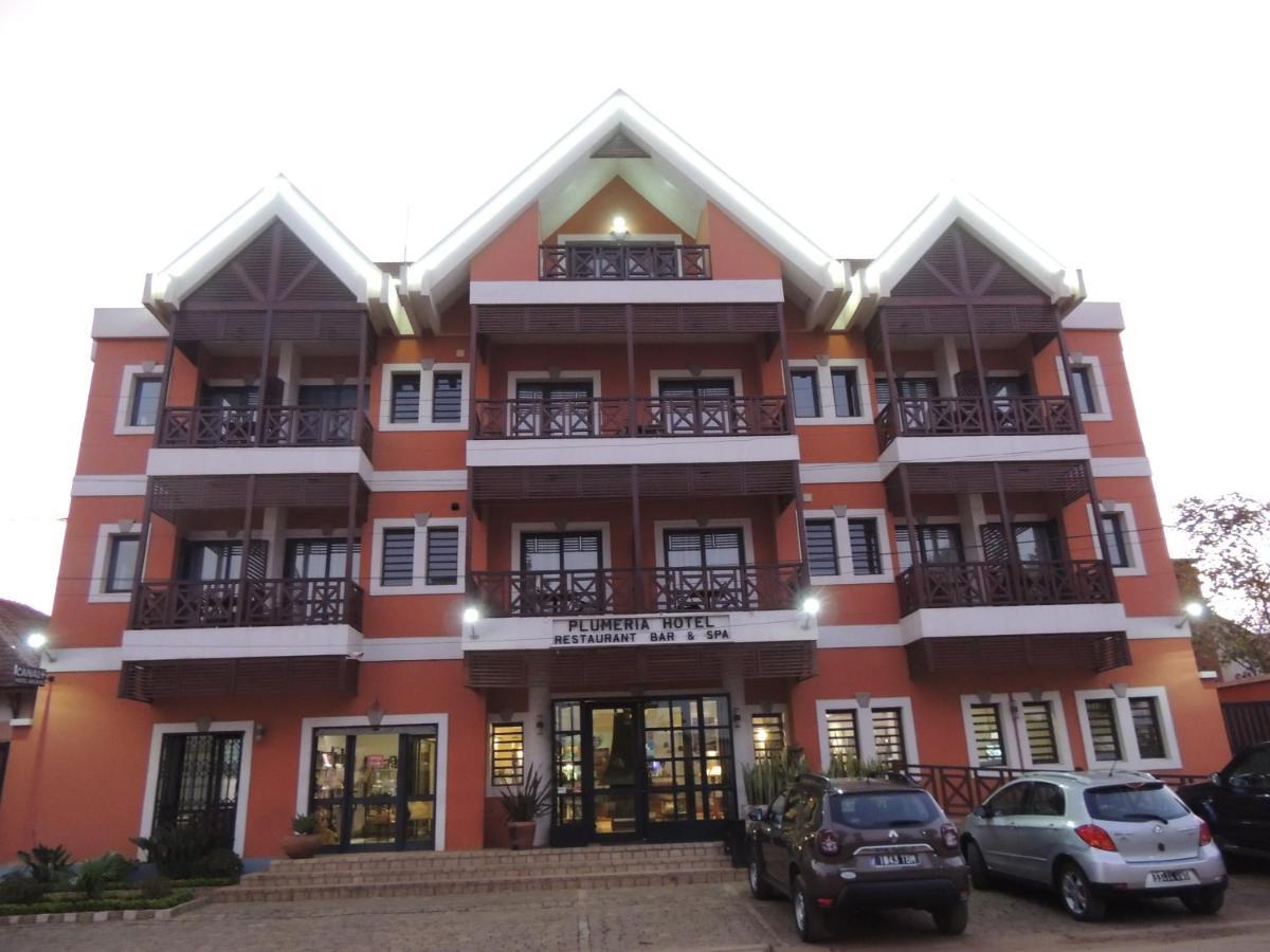 Plumeria Hotel Анцирабе Экстерьер фото