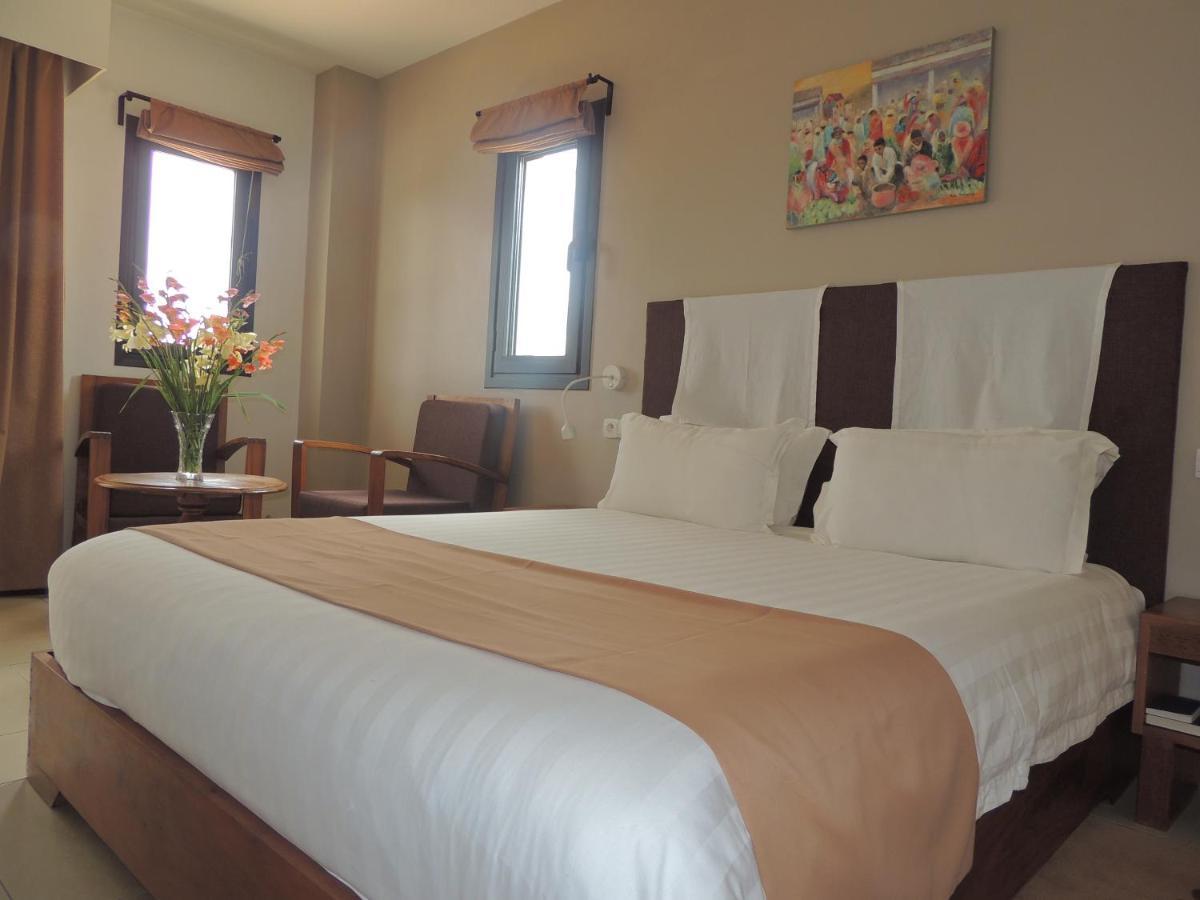 Plumeria Hotel Анцирабе Экстерьер фото